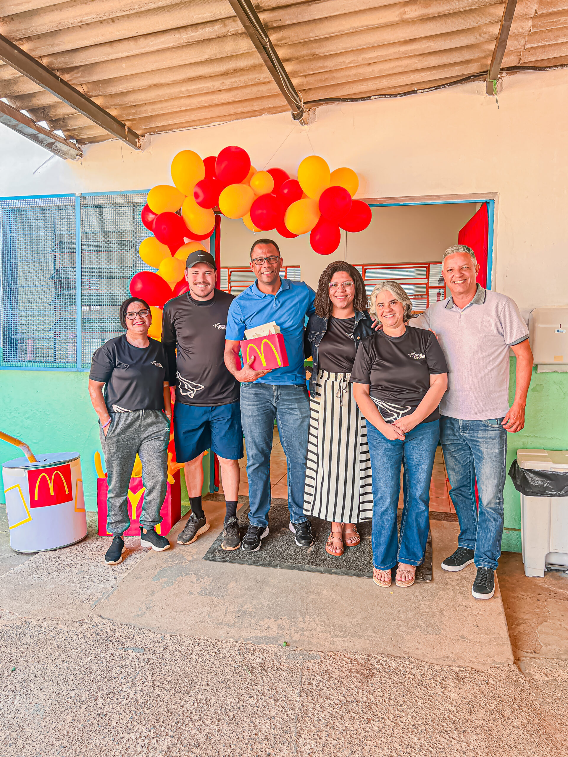 Dia de McFeliz no ANA Santana